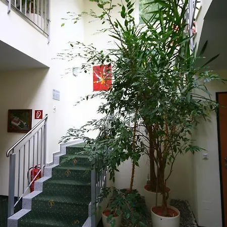 Hotell Goesser Bachgasslhof -- -- Leoben (Styria)